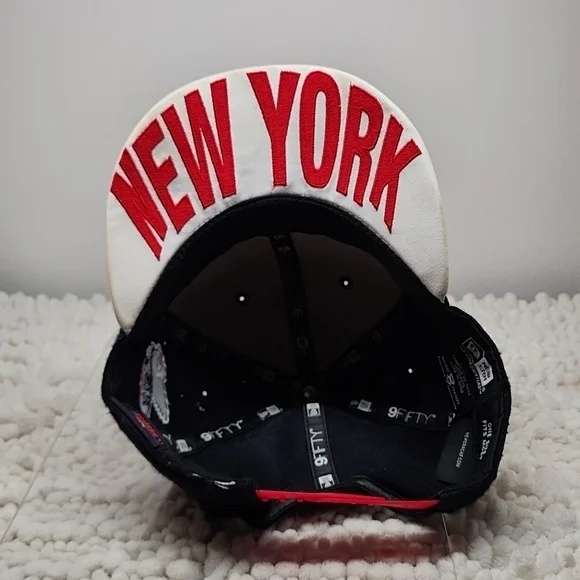 🔥NEW YORK YANKEES🔥  DISTRESSED *59 FIFTY ×GENUINE MLB× HAT *ONE SIZE FITS ALL* - Picture 10 of 16